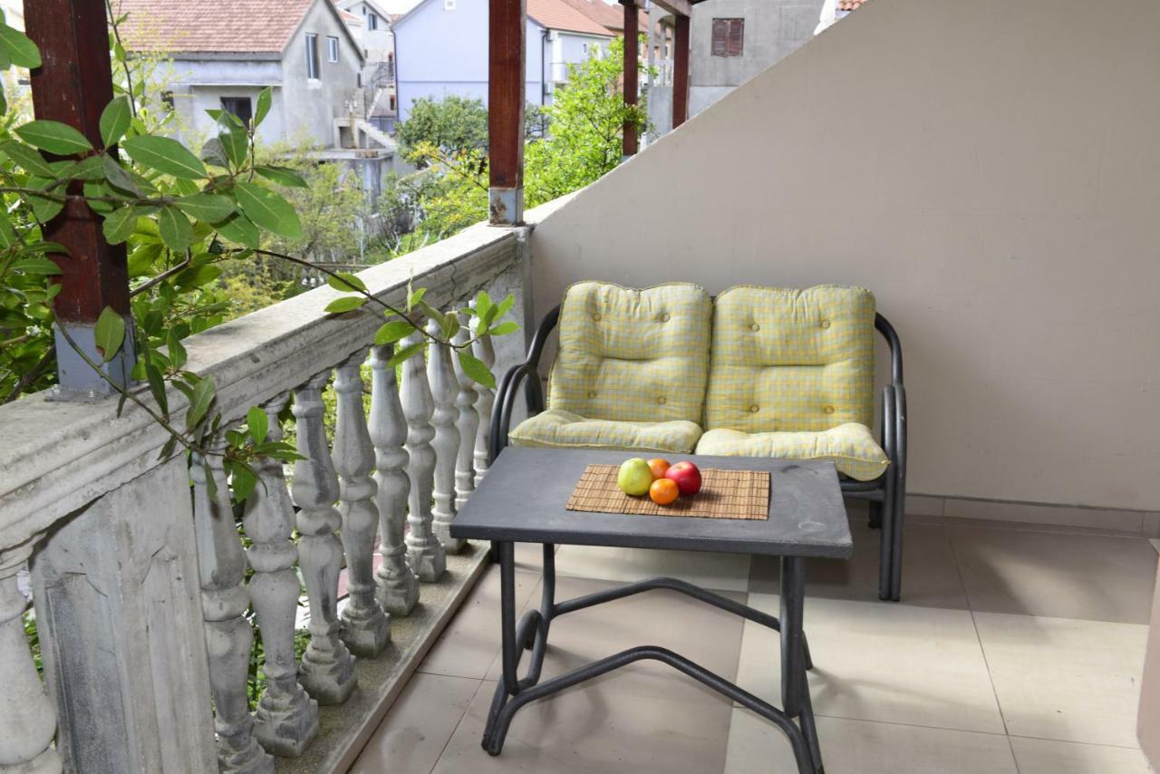 Ferienwohnung Enko 1 Tivat Exterior foto